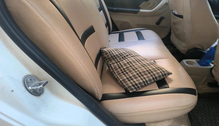 2011 Skoda Fabia AMBIENTE 1.4 PD TDI, Diesel, Manual, 1,50,568 km, interior