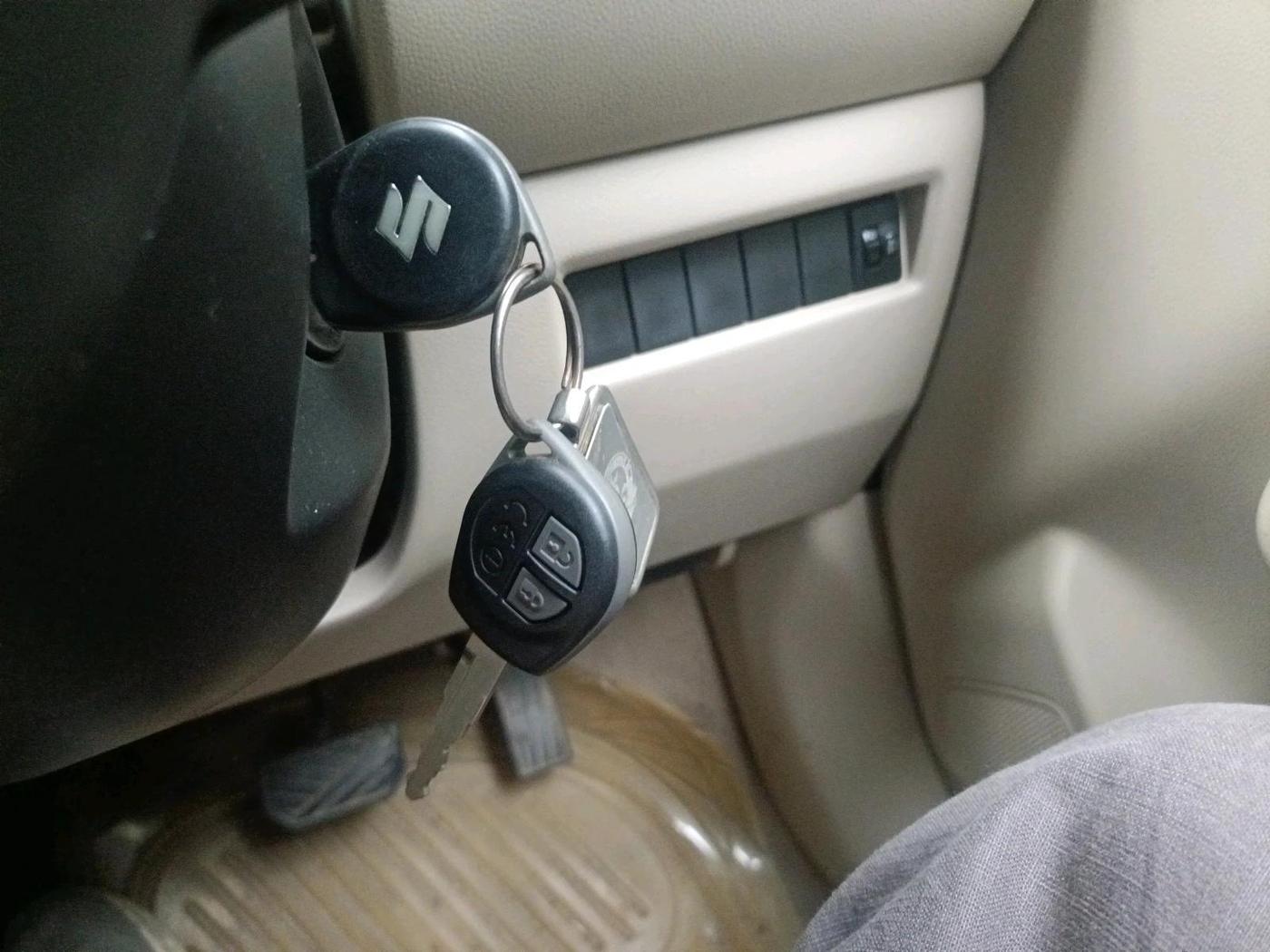 2017 Maruti Dzire VXI AMT, Petrol, Automatic, 83,691 km, interior