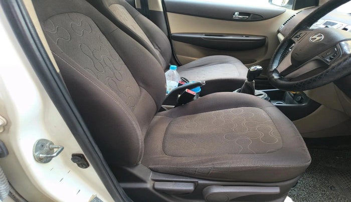 2010 Hyundai i20 ASTA 1.4 CRDI, Diesel, Manual, 1,49,696 km, interior