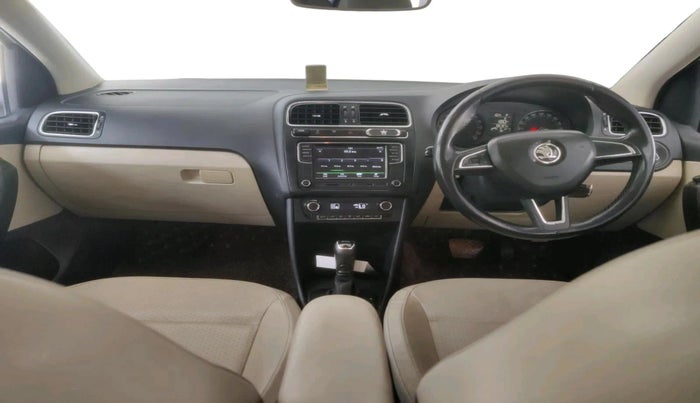 2017 Skoda Rapid STYLE 1.5 TDI AT, Diesel, Automatic, 69,199 km, interior