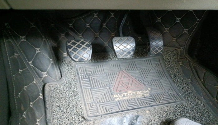 2020 Skoda Rapid ACTIVE 1.0 TSI, Petrol, Manual, 32,854 km, interior