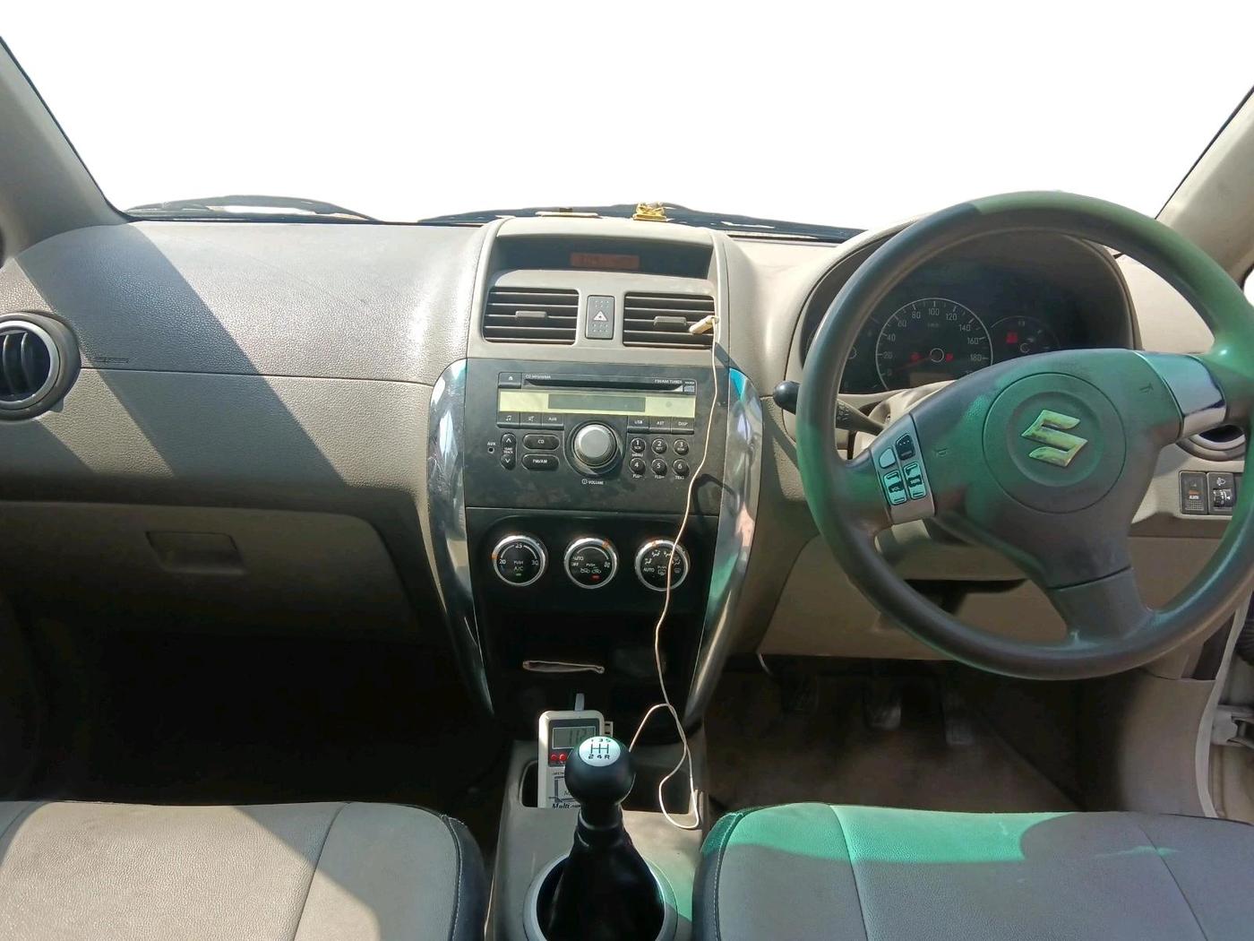 2011 Maruti SX4 ZDI, Diesel, Manual, 16,78,765 km, interior