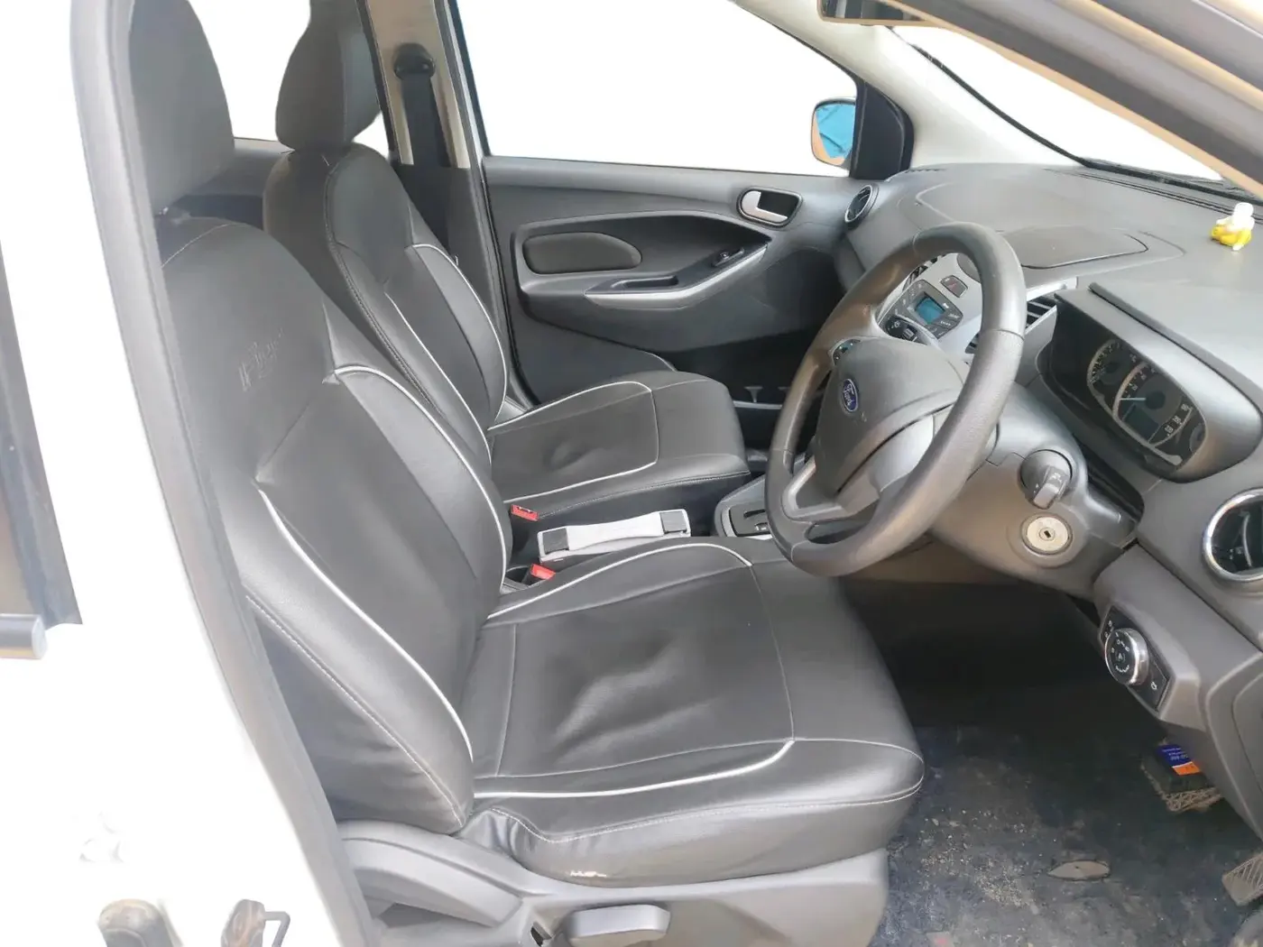 2017 Ford New Figo TITANIUM 1.5 PETROL AT, Petrol, Automatic, 27,557 km, interior