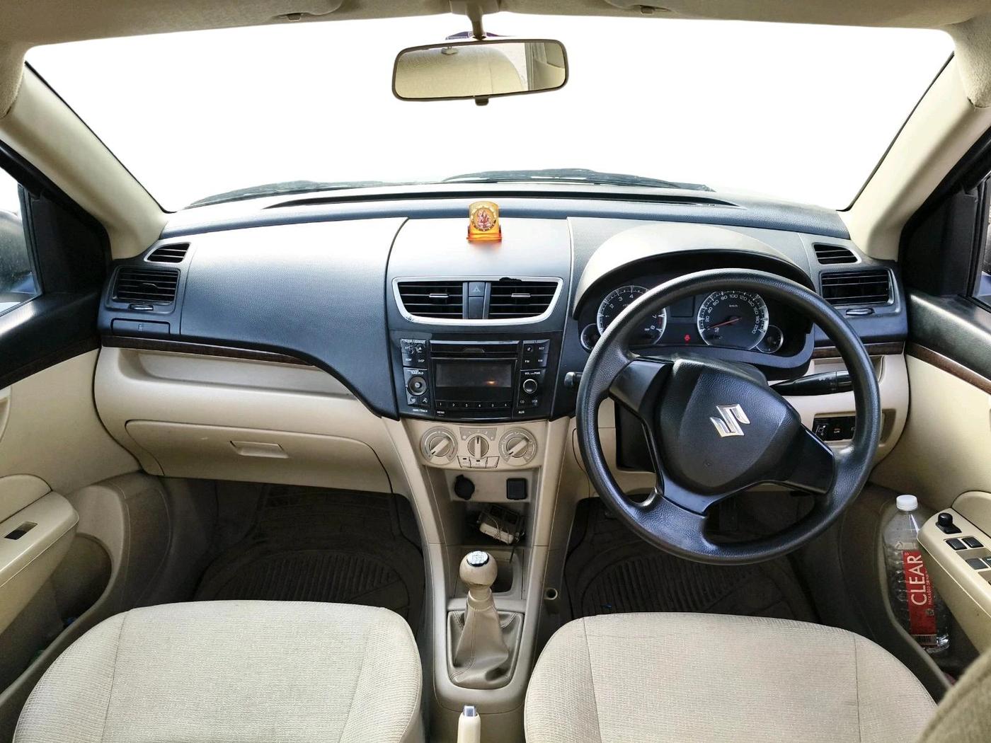 2015 Maruti Swift Dzire VXI, CNG, Manual, 1,05,099 km, interior