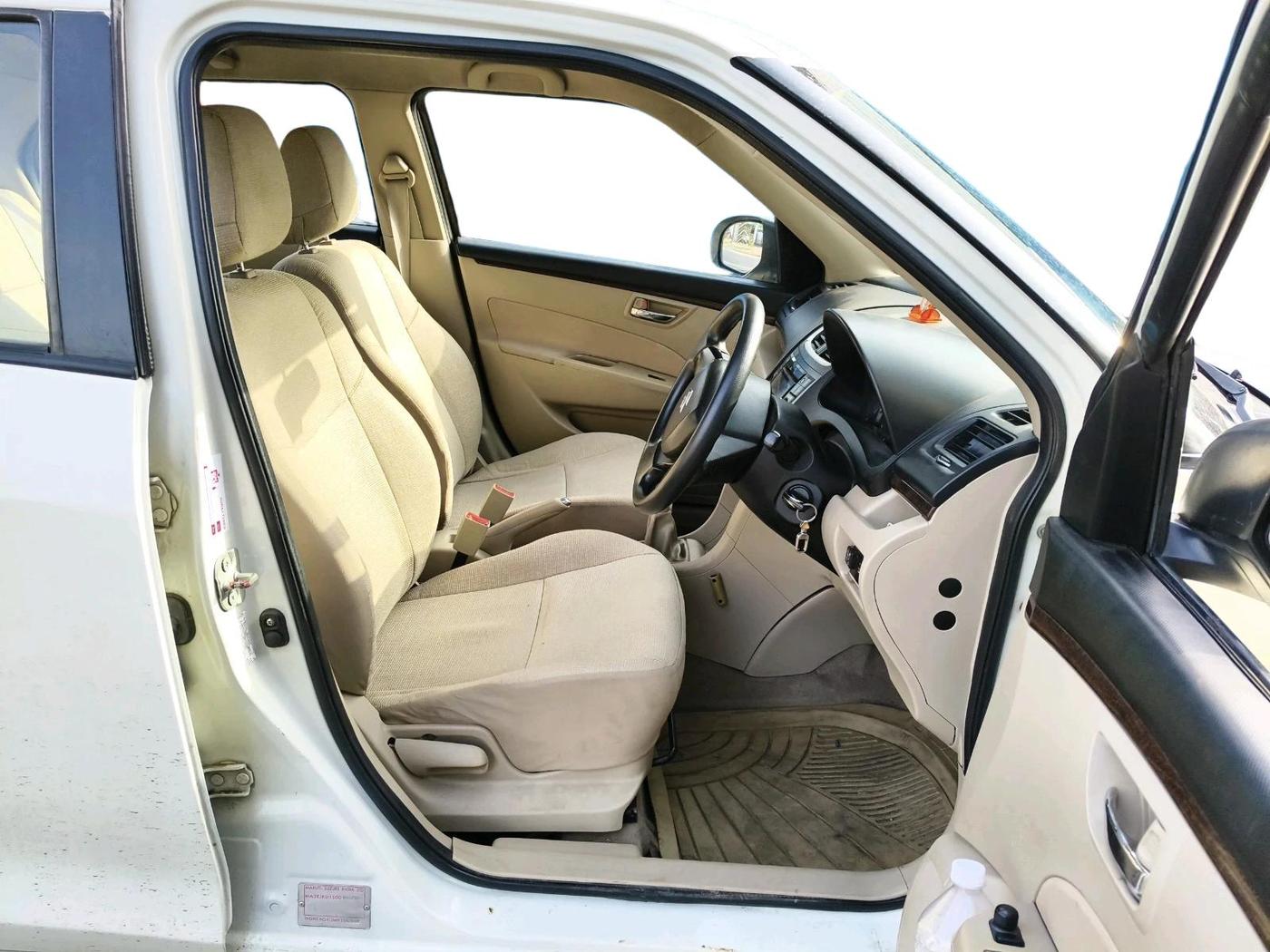 2015 Maruti Swift Dzire VXI, CNG, Manual, 1,05,099 km, interior