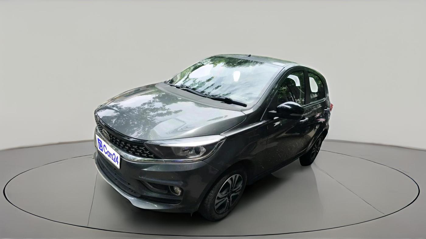 2024 Tata Tiago  XZA Plus CNG, CNG, Automatic, 44,289 km, exterior