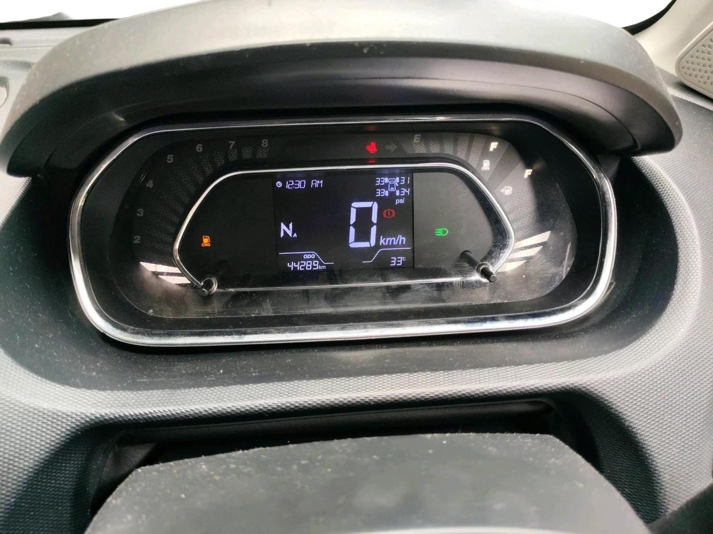 2024 Tata Tiago  XZA Plus CNG, CNG, Automatic, 44,289 km, interior