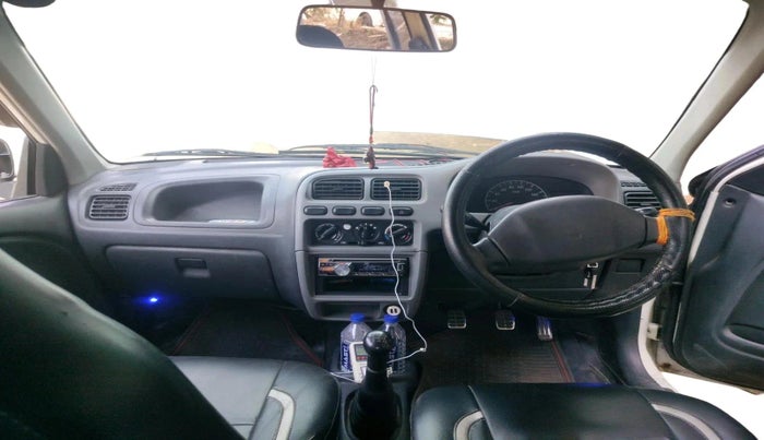 2011 Maruti Alto LXI, CNG, Manual, 1,17,991 km, interior