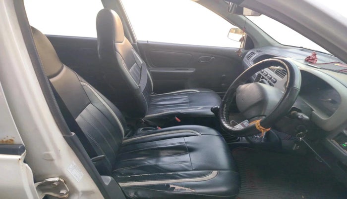 2011 Maruti Alto LXI, CNG, Manual, 1,17,991 km, interior
