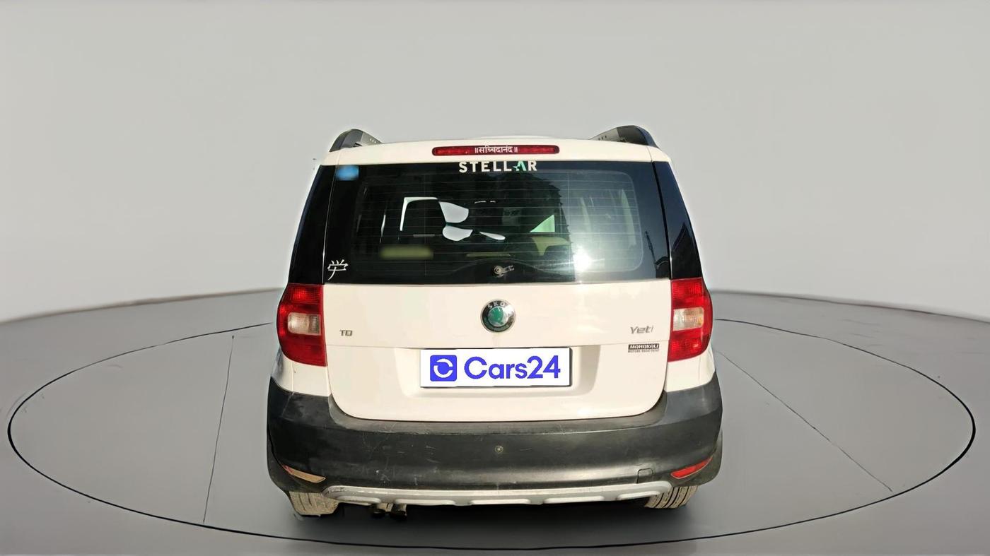 2012 Skoda Yeti AMBITION 2.0 TDI CR 4X2, Diesel, Manual, 2,30,759 km, exterior
