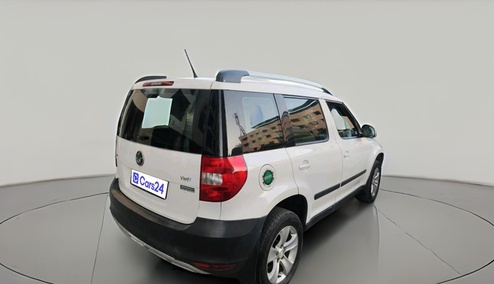 2012 Skoda Yeti AMBITION 2.0 TDI CR 4X2, Diesel, Manual, 2,30,759 km, exterior