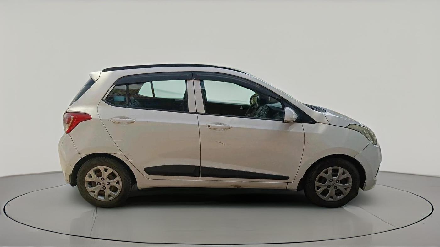 2016 Hyundai Grand i10 SPORTZ 1.1 CRDI, Diesel, Manual, 95,477 km, exterior
