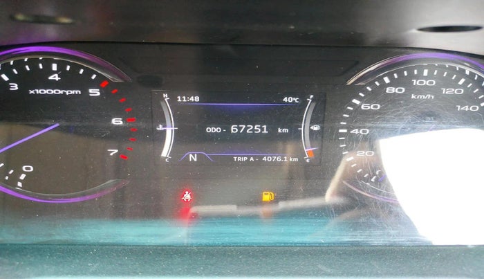 2020 Mahindra MARAZZO M6 8 STR, Diesel, Manual, 67,251 km, interior