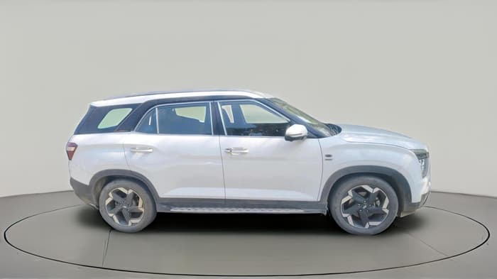 2022 Hyundai ALCAZAR PLATINUM (O) 6STR 2.0 AT, Petrol, Automatic, 51,377 km, exterior
