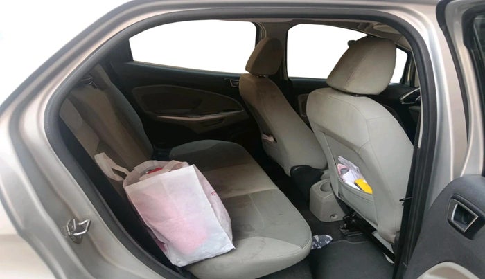 2016 Ford Ecosport TREND 1.5L DIESEL, Diesel, Manual, 2,07,386 km, interior