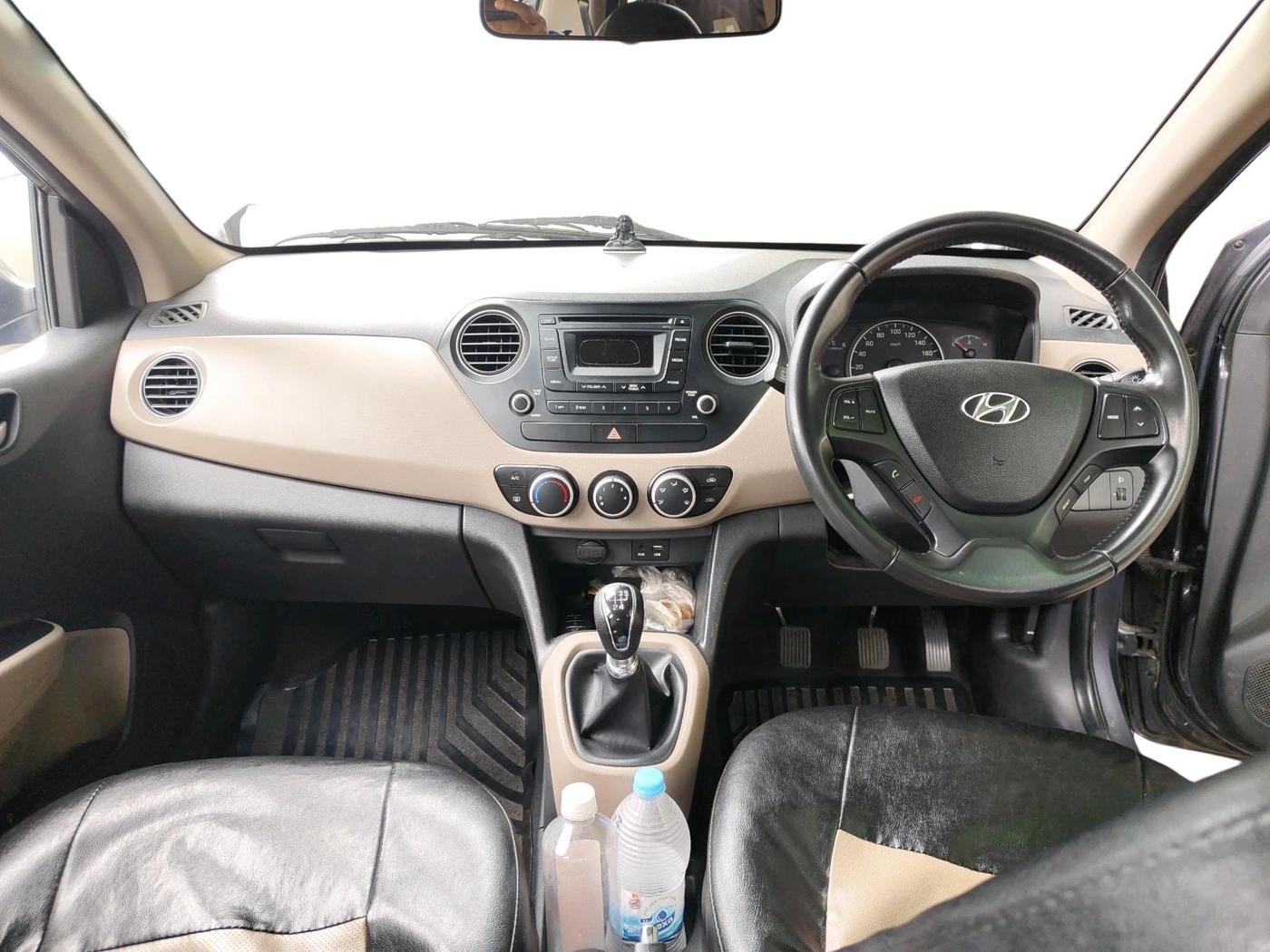 2015 Hyundai Grand i10 ASTA 1.1 CRDI, Diesel, Manual, 90,424 km, interior