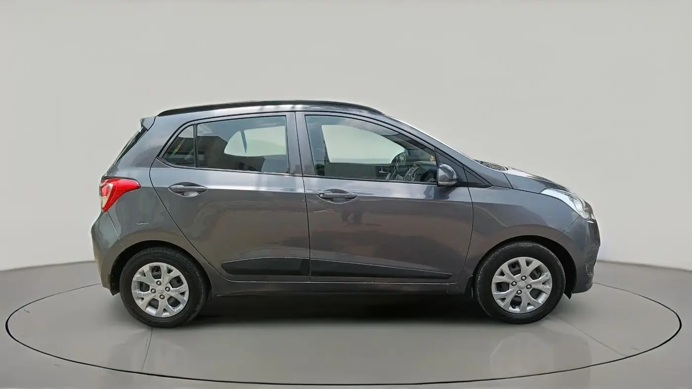2016 Hyundai Grand i10 SPORTZ 1.2 KAPPA VTVT, Petrol, Manual, 65,400 km, exterior