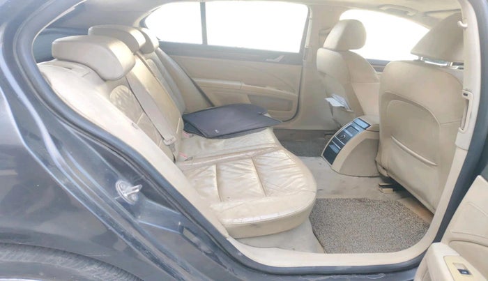 2010 Skoda Superb ELEGANCE 2.0 TDI CR AT, Diesel, Automatic, 78,751 km, interior