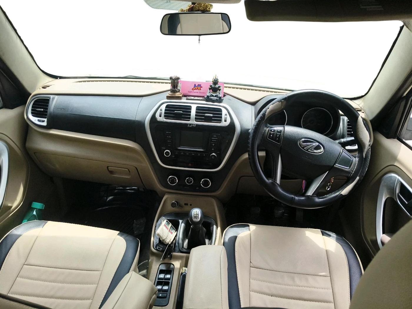 2016 Mahindra TUV300 T8, Diesel, Manual, 87,564 km, interior