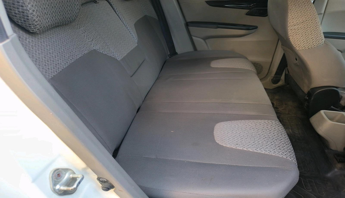 2016 Mahindra Kuv100 K8 D 5 STR, Diesel, Manual, 56,048 km, interior