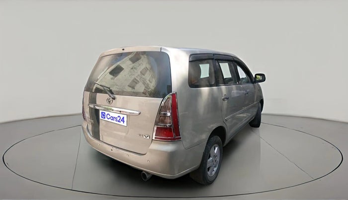 2008 Toyota Innova V 2.5 7 STR, Diesel, Manual, 1,89,845 km, exterior