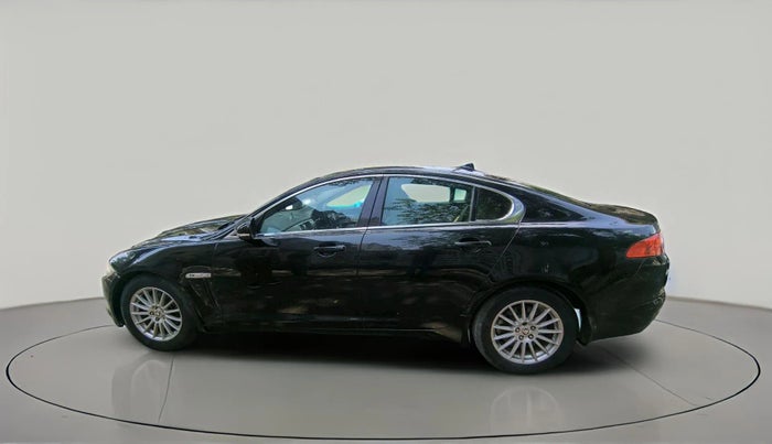 2013 Jaguar XF 2.2 DIESEL, Diesel, Automatic, 1,06,617 km, exterior