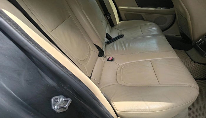 2013 Jaguar XF 2.2 DIESEL, Diesel, Automatic, 1,06,617 km, interior