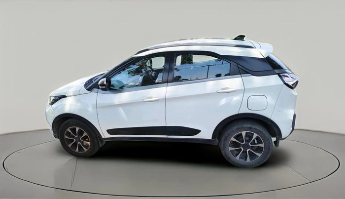 2020 Tata NEXON XZ PLUS PETROL, CNG, Manual, 1,00,521 km, exterior
