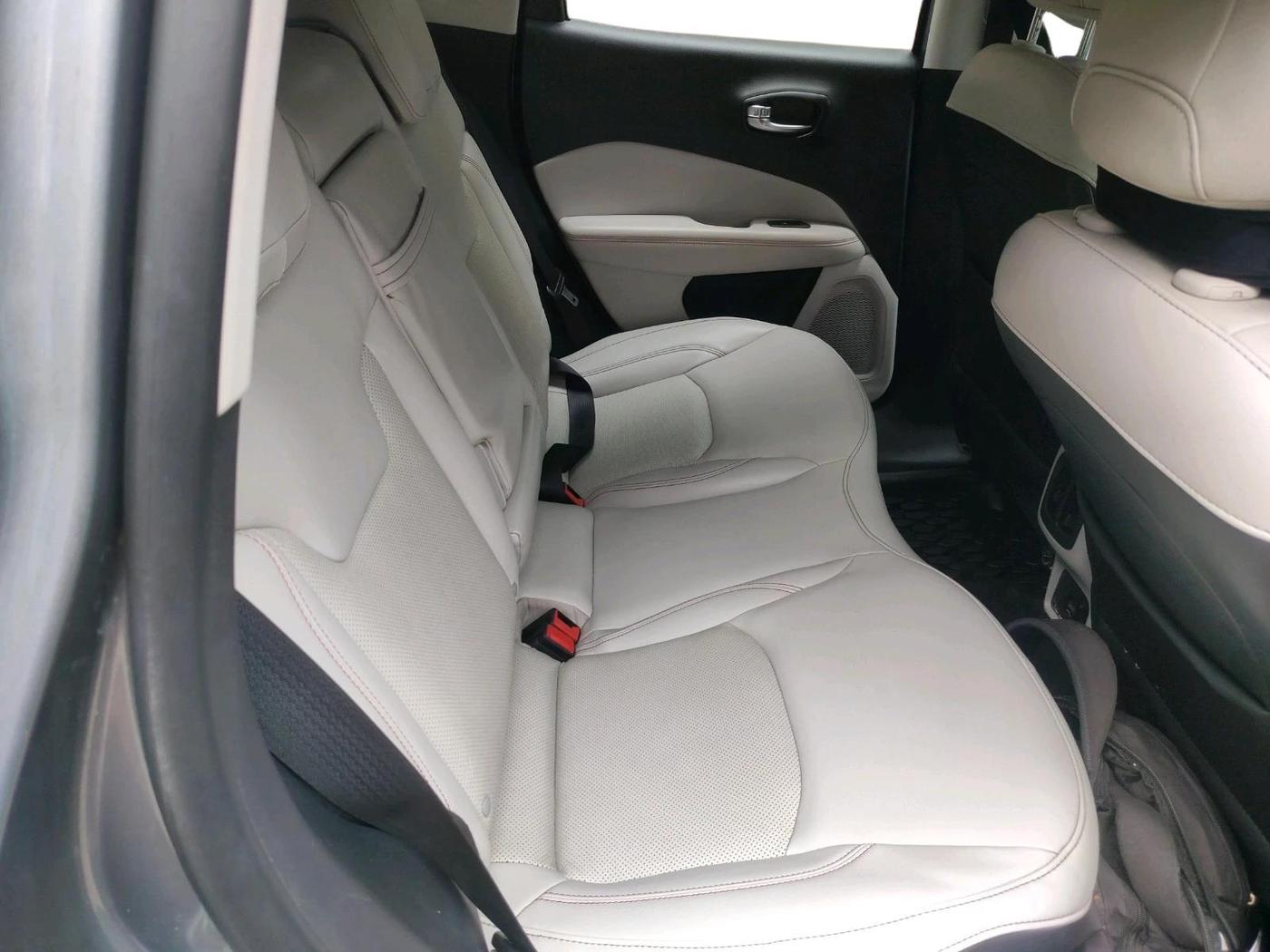 2018 Jeep Compass LIMITED PLUS DIESEL, Diesel, Manual, 1,10,438 km, interior