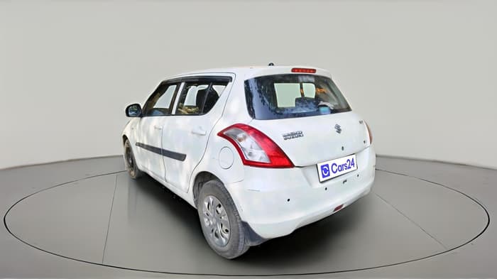 2014 Maruti Swift VXI, CNG, Manual, 64,647 km, exterior
