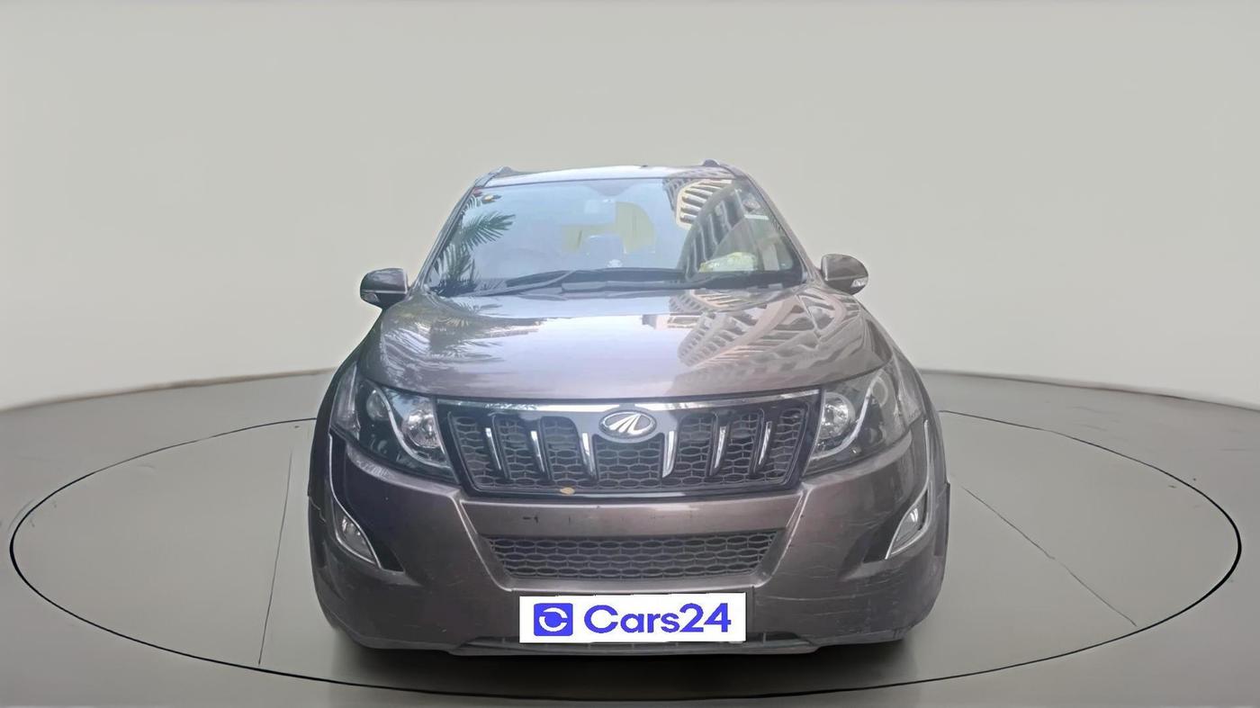 2017 Mahindra XUV500 W10, Diesel, Manual, 47,521 km, exterior