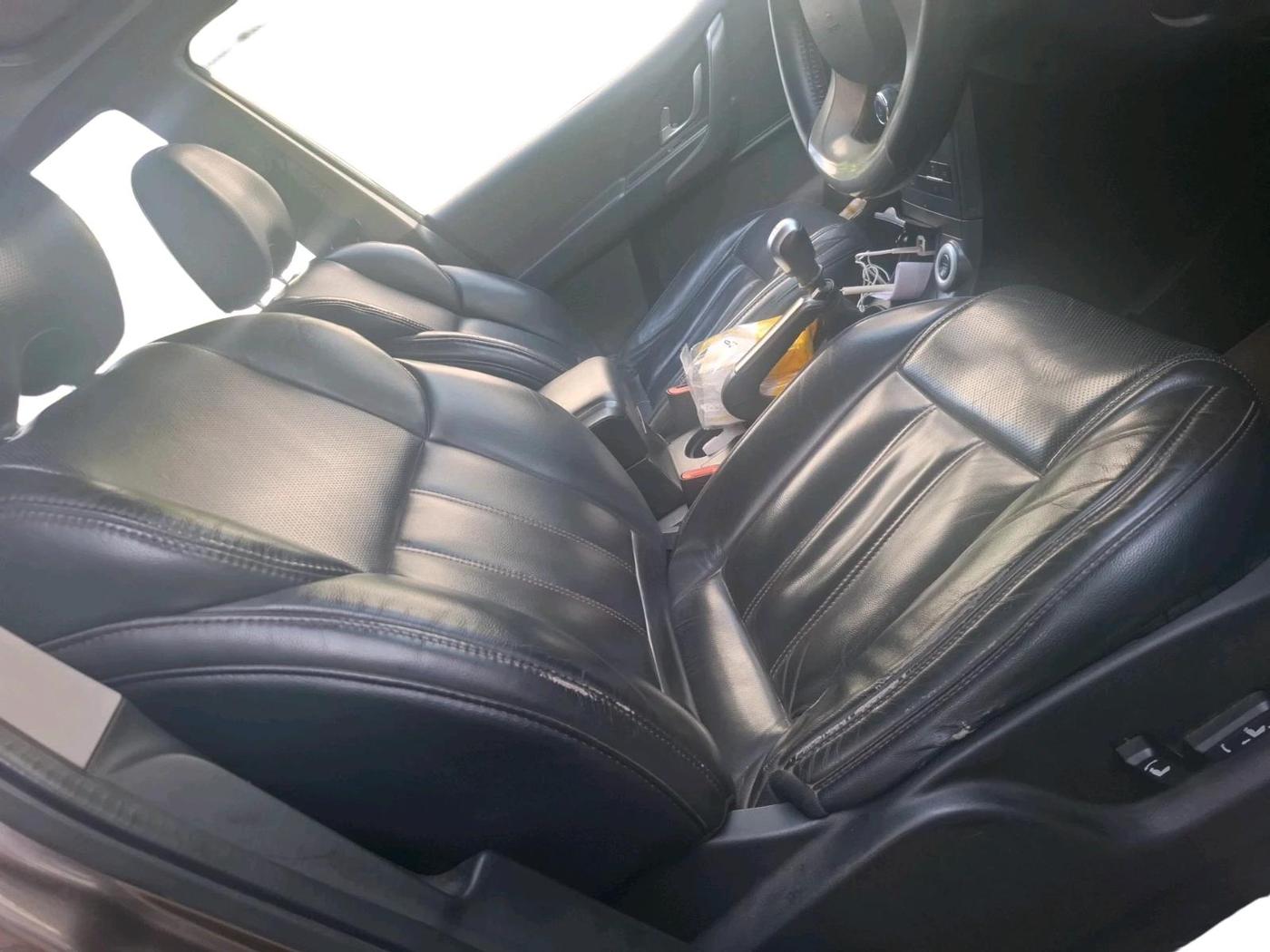2017 Mahindra XUV500 W10, Diesel, Manual, 47,521 km, interior