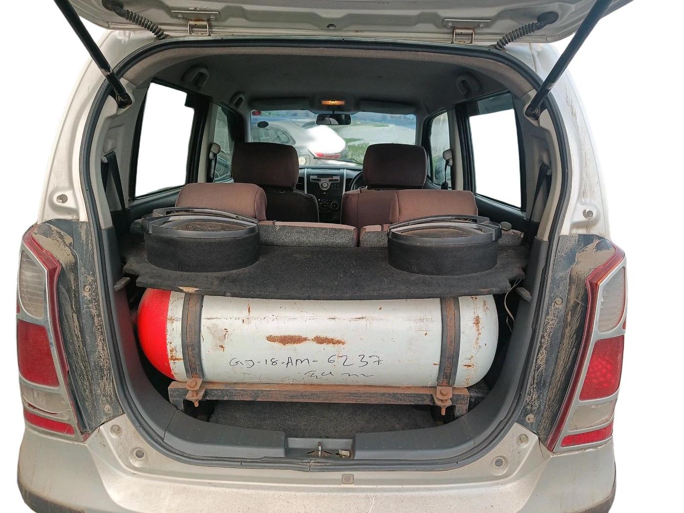 2011 Maruti Wagon R 1.0 VXI, CNG, Manual, 1,78,395 km, exterior