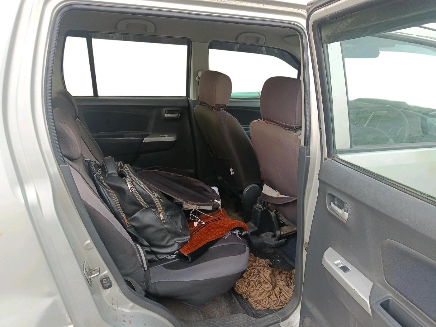 2011 Maruti Wagon R 1.0 VXI, CNG, Manual, 1,78,395 km, interior