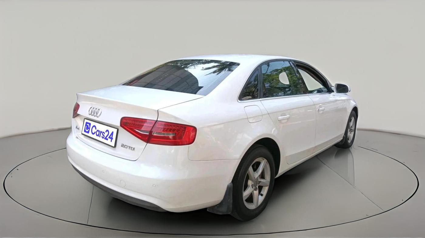 2013 Audi A4 2.0 TDI 140BHP STANDARD, Diesel, Automatic, 1,11,970 km, exterior