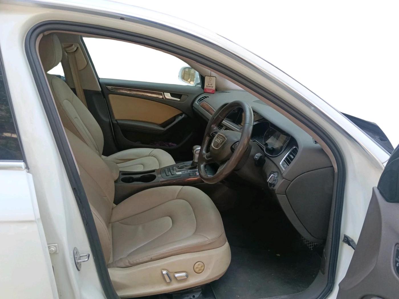 2013 Audi A4 2.0 TDI 140BHP STANDARD, Diesel, Automatic, 1,11,970 km, interior