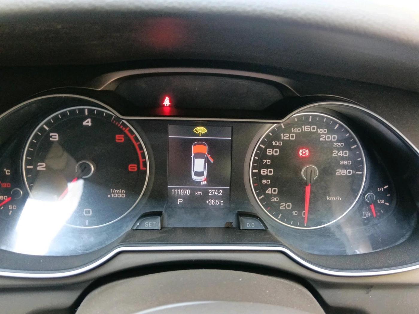 2013 Audi A4 2.0 TDI 140BHP STANDARD, Diesel, Automatic, 1,11,970 km, interior