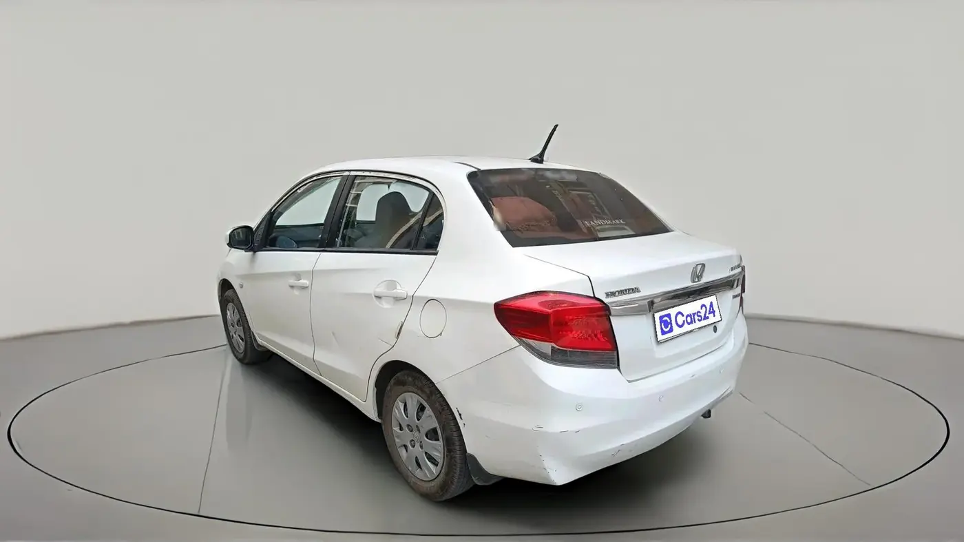 2014 Honda Amaze 1.2L I-VTEC S, CNG, Manual, 1,00,945 km, exterior