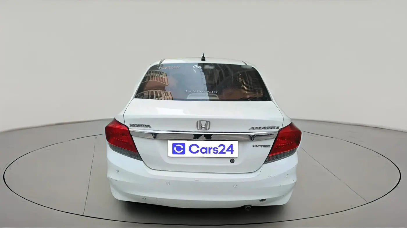 2014 Honda Amaze 1.2L I-VTEC S, CNG, Manual, 1,00,945 km, exterior