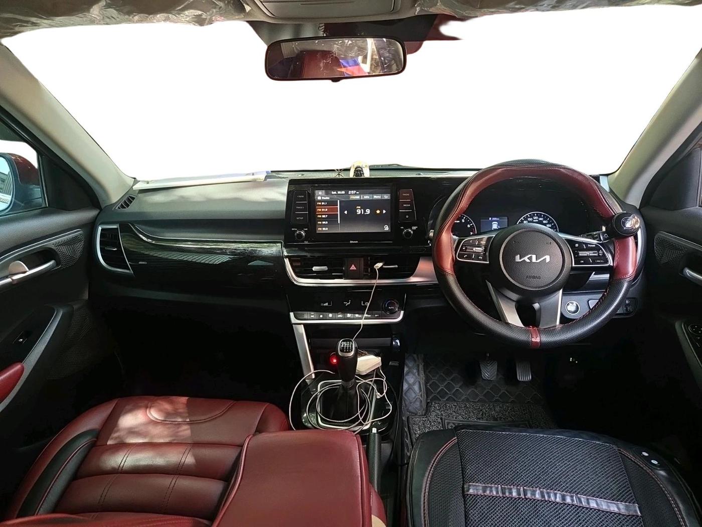 2021 KIA SELTOS HTK PLUS 1.5 IMT, CNG, Manual, 1,27,380 km, interior
