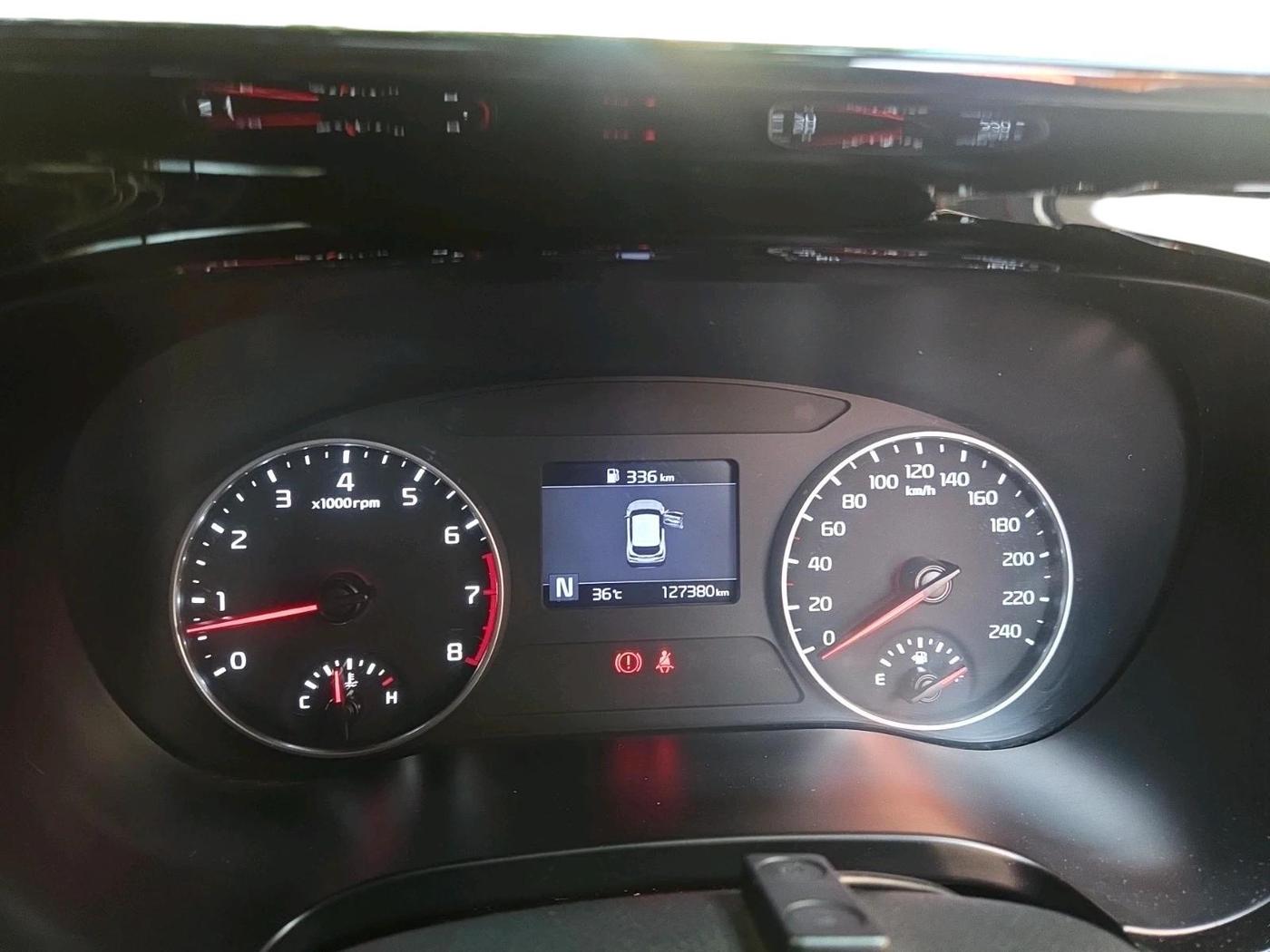 2021 KIA SELTOS HTK PLUS 1.5 IMT, CNG, Manual, 1,27,380 km, interior
