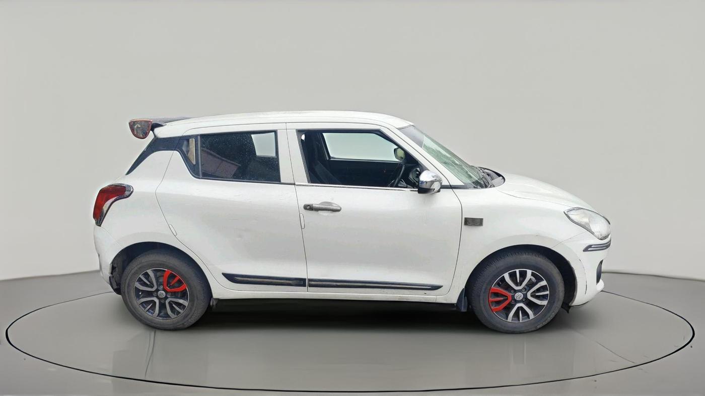 2020 Maruti Swift LXI, Petrol, Manual, 51,593 km, exterior