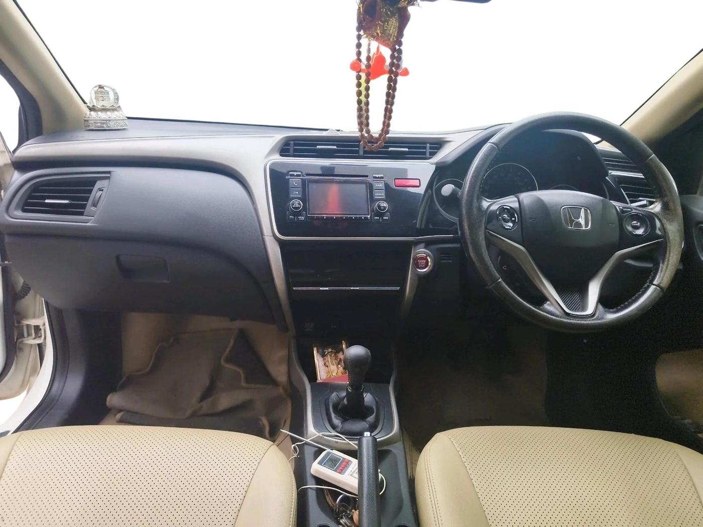 2016 Honda City 1.5L I-DTEC VX, Diesel, Manual, 1,65,602 km, interior