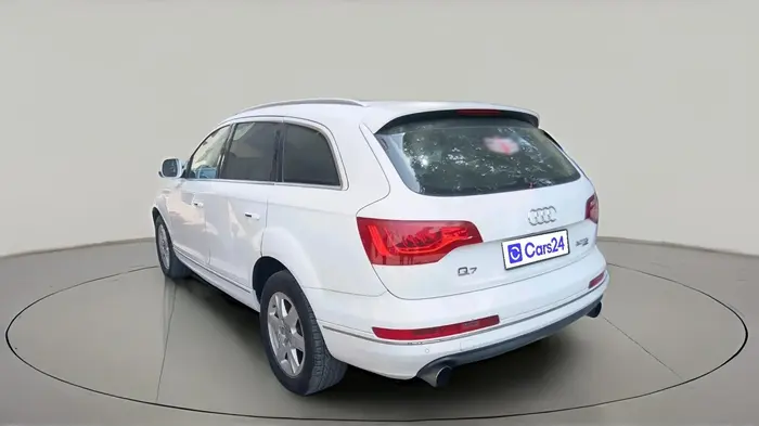2011 Audi Q7 3.0 TDI QUATTRO, Diesel, Automatic, 1,09,639 km, exterior