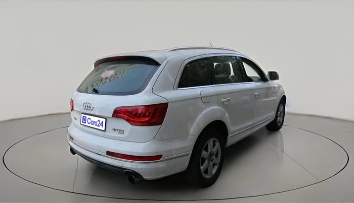 2011 Audi Q7 3.0 TDI QUATTRO, Diesel, Automatic, 1,09,639 km, exterior