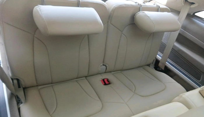 2011 Audi Q7 3.0 TDI QUATTRO, Diesel, Automatic, 1,09,639 km, interior