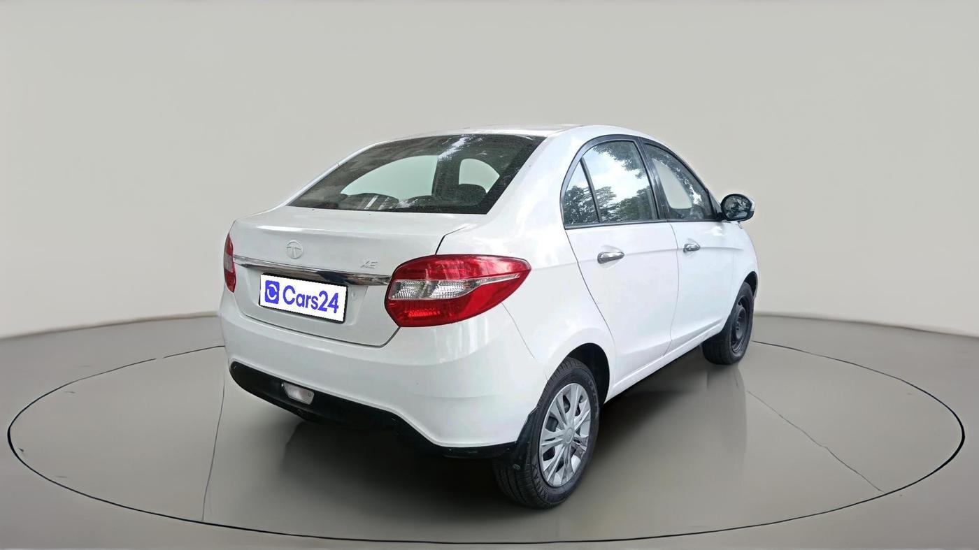 2016 Tata Zest XE 75PS DIESEL, Diesel, Manual, 1,36,028 km, exterior