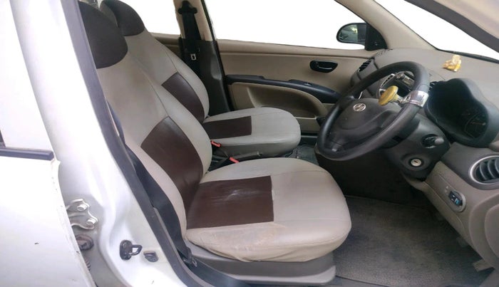 2013 Hyundai i10 ERA 1.1, CNG, Manual, 51,495 km, interior