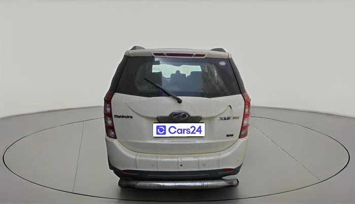 2013 Mahindra XUV500 W8, Diesel, Manual, 94,327 km, exterior