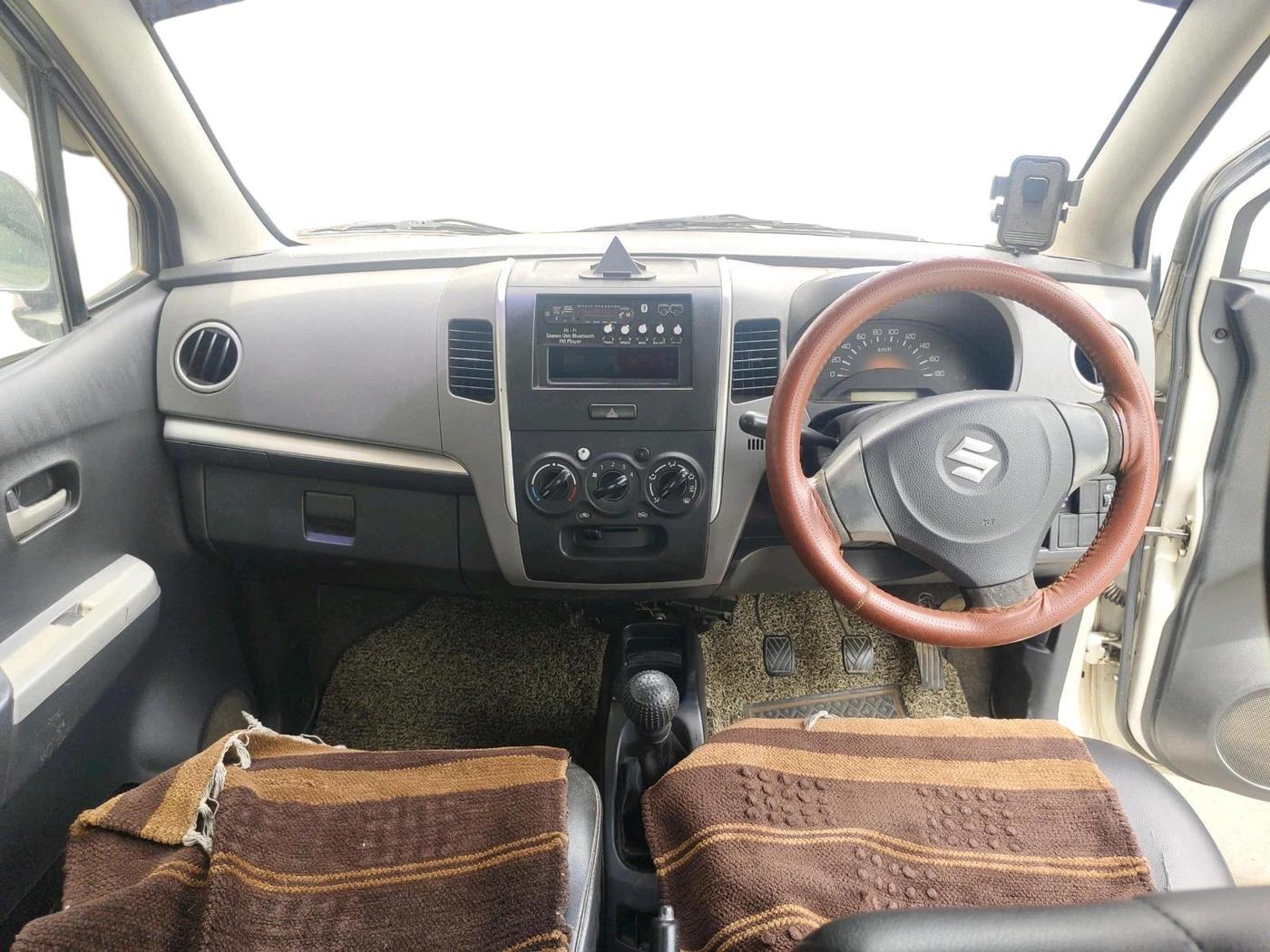 2012 Maruti Wagon R 1.0 LXI, CNG, Manual, 89,213 km, interior